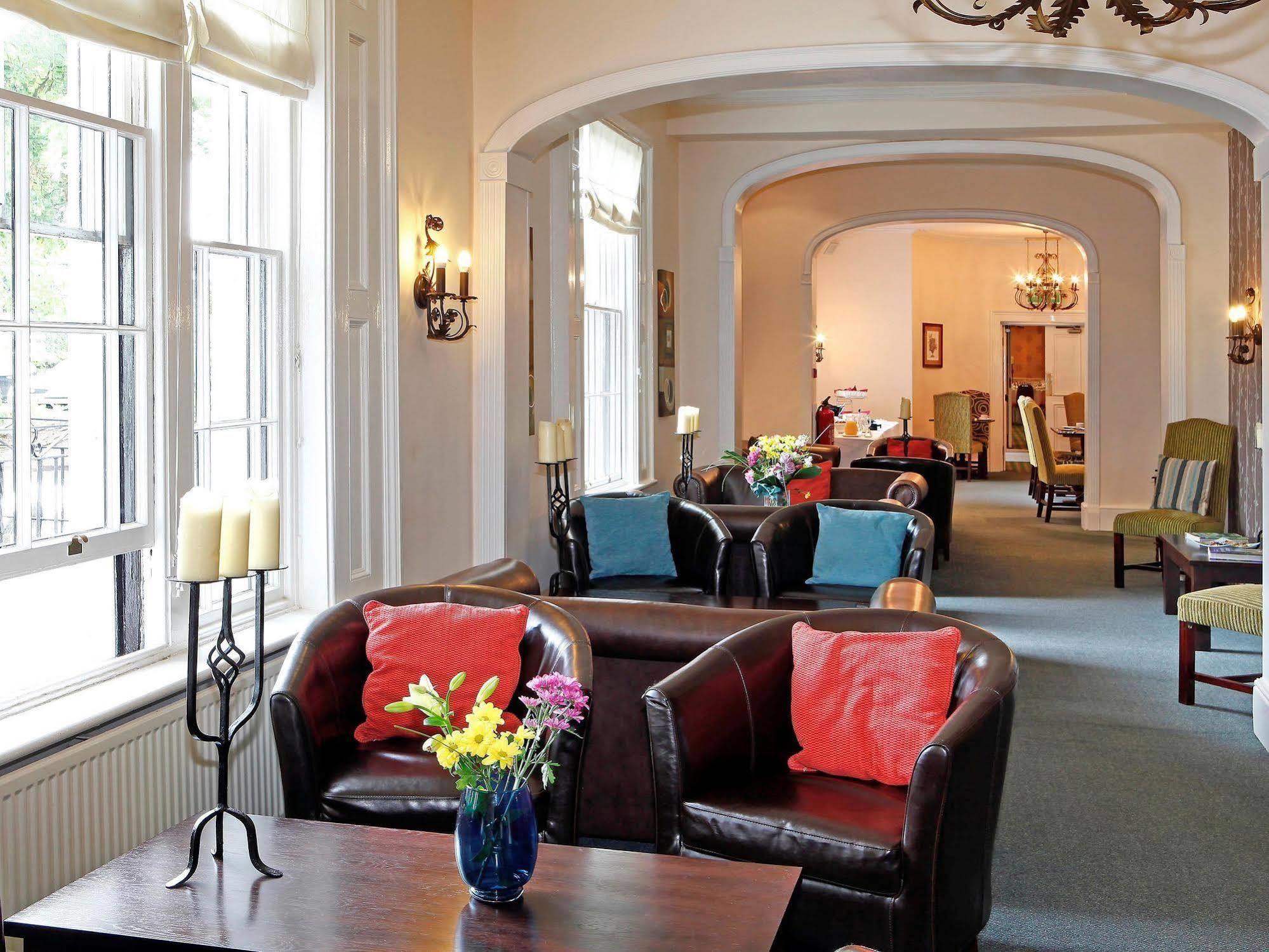 Stafford South Hatherton Hotel بينكريدج المظهر الخارجي الصورة