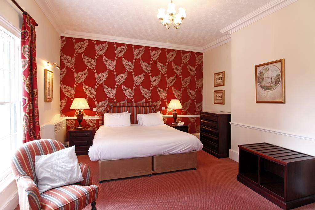 Stafford South Hatherton Hotel بينكريدج المظهر الخارجي الصورة
